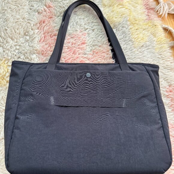 Bellroy Tokyo Wonder Tote 15L Raven Black - Picture 3 of 14